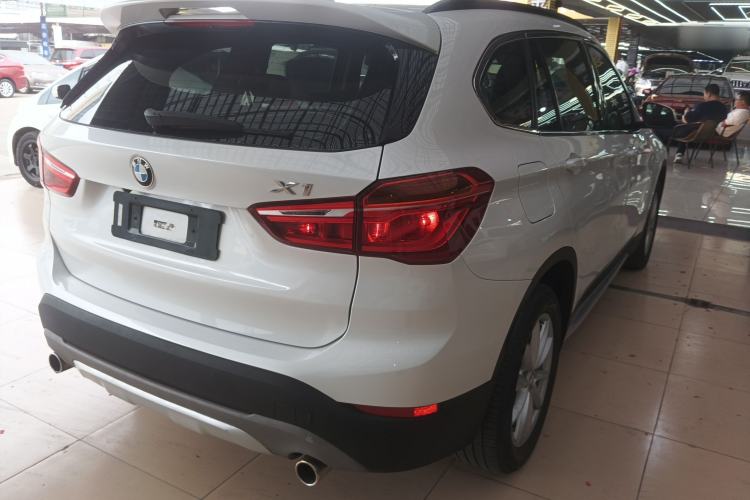 Used BMW X1 2018 sDrive18Li Fashion Model Rear Right 45 Deg