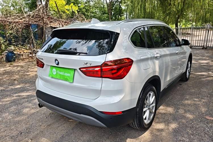 Used BMW X1 2018 sDrive18Li Fashion Model Rear Right 45 Deg
