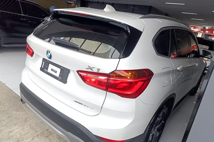 Used BMW X1 2018 xDrive20Li Luxury Edition Rear Right 45 Deg
