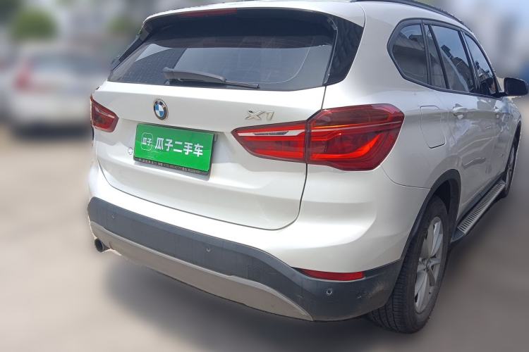 Used BMW X1 2018 sDrive18Li Fashion Model Rear Right 45 Deg