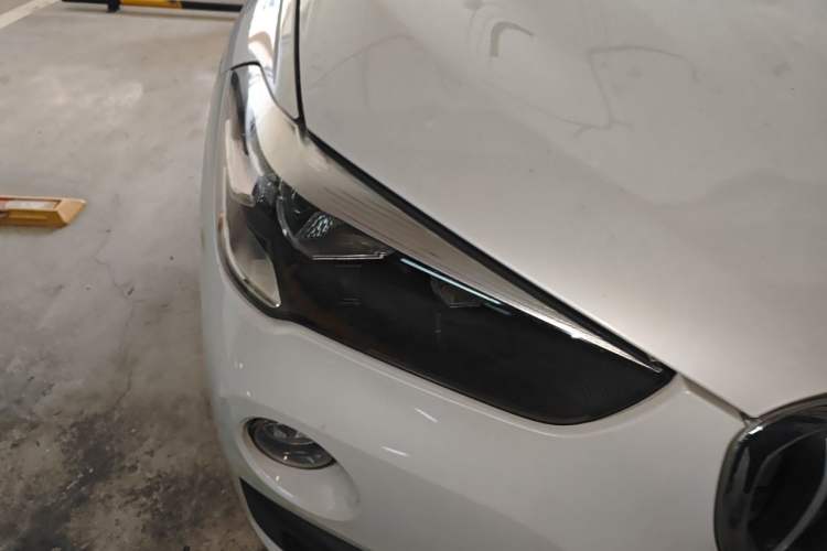 Used BMW X1 2018 sDrive18Li Fashion Model Right Front Headlight