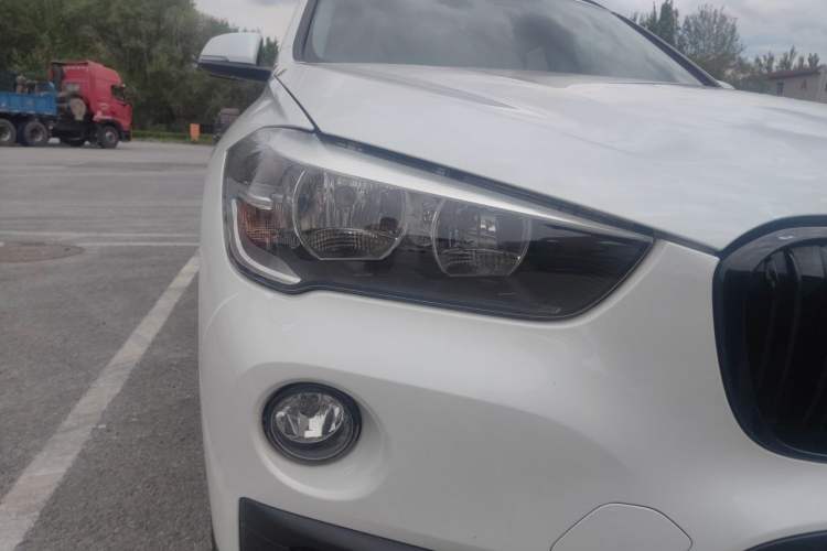 Used BMW X1 2018 sDrive18Li Fashion Model Right Front Headlight