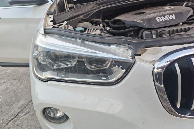 Used BMW X1 2018 sDrive18Li Luxury Model Right Front Headlight