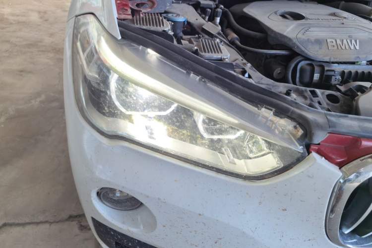 Used BMW X1 2018 sDrive18Li Fashion Model Right Front Headlight