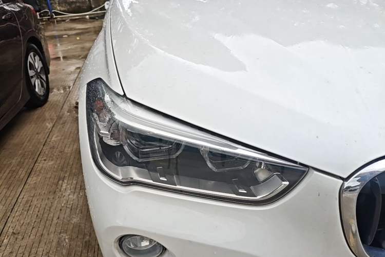 Used BMW X1 2018 sDrive18Li Luxury Model Right Front Headlight