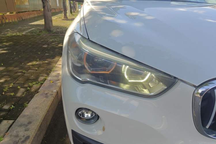 Used BMW X1 2018 sDrive18Li Fashion Model Right Front Headlight