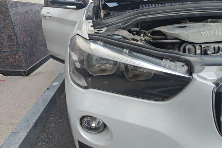 Used BMW X1 2018 sDrive18Li Fashion Model Right Front Headlight