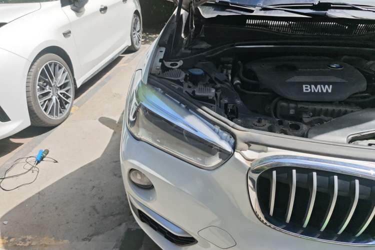 Used BMW X1 2018 sDrive18Li Luxury Model Right Front Headlight