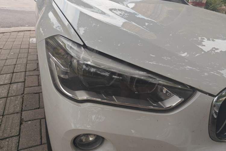 Used BMW X1 2018 sDrive18Li Luxury Model Right Front Headlight