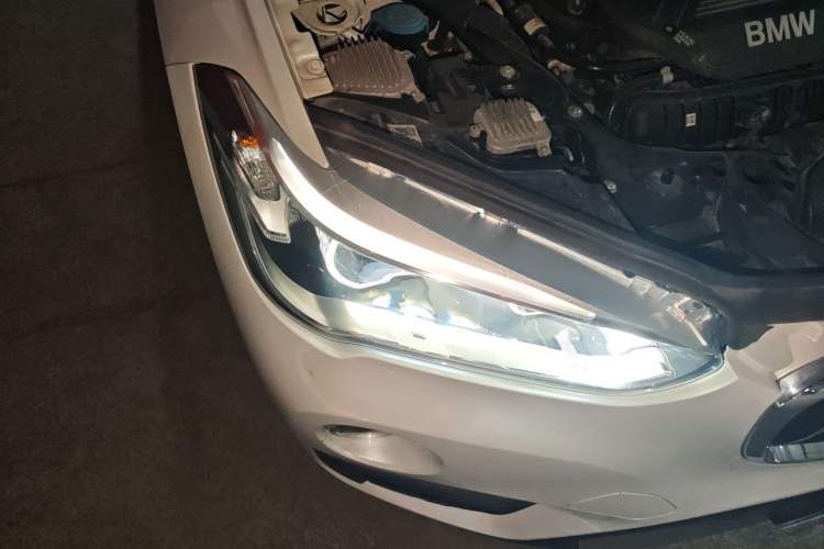 Used BMW X1 2018 sDrive20Li Leading Model Right Front Headlight