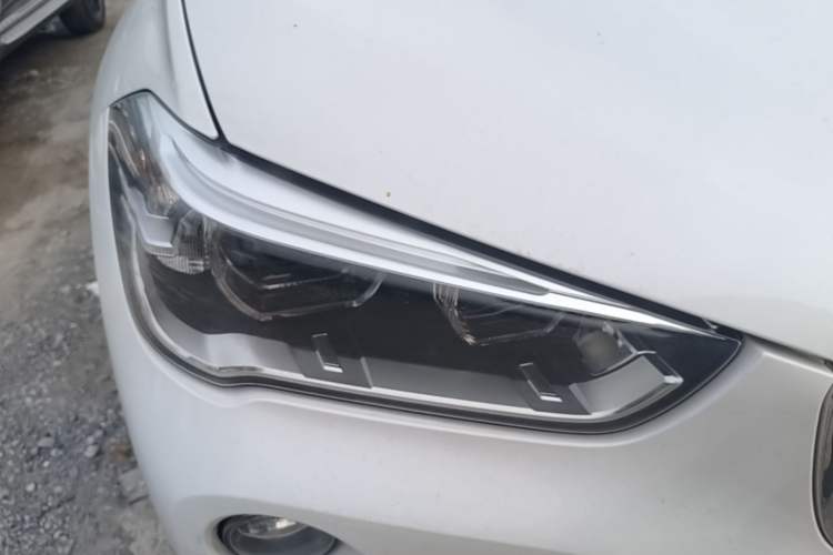 Used BMW X1 2018 xDrive20Li Luxury Edition Right Front Headlight