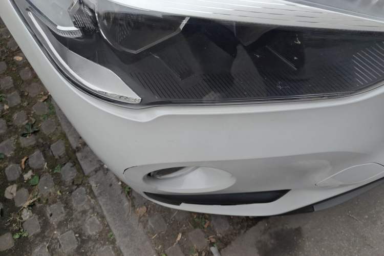 Used BMW X1 2018 sDrive18Li Fashion Model Right Front Headlight