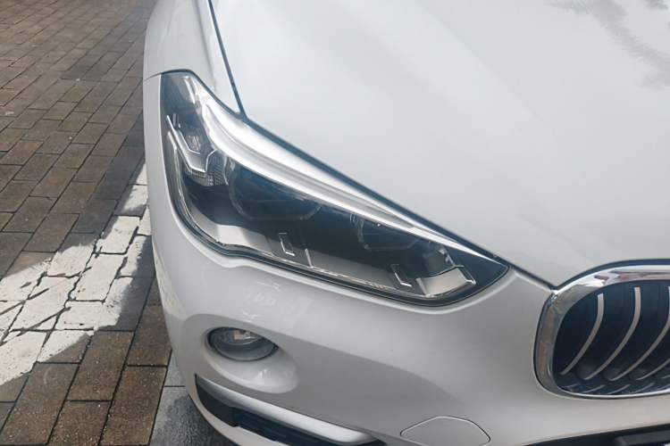 Used BMW X1 2018 xDrive20Li Luxury Edition Right Front Headlight