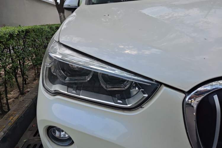 Used BMW X1 2018 sDrive18Li Luxury Model Right Front Headlight