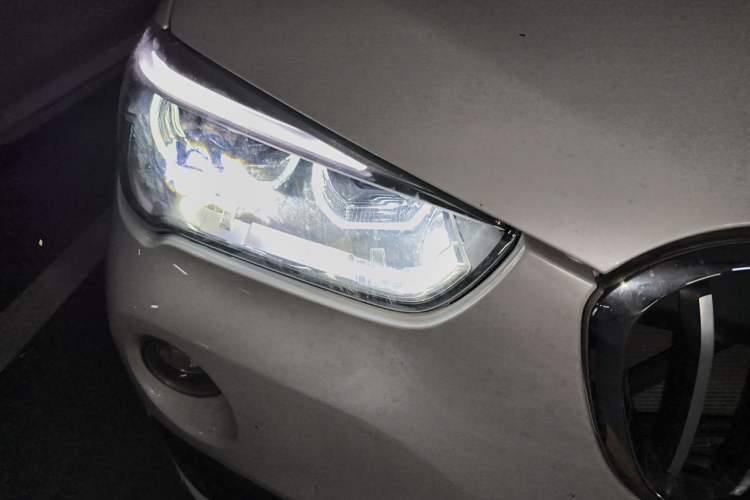 Used BMW X1 2018 sDrive20Li Leading Model Right Front Headlight