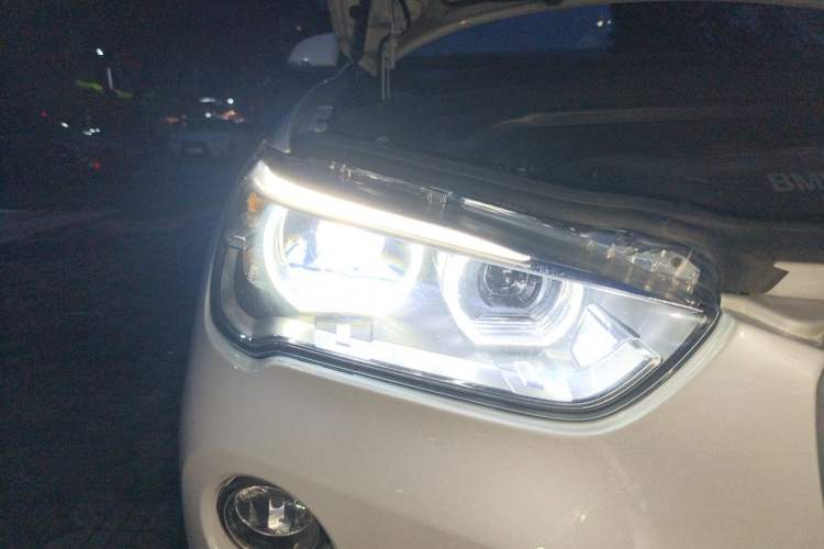 Used BMW X1 2018 sDrive20Li Leading Model Right Front Headlight