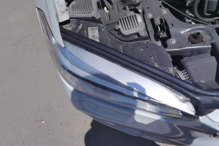 Used BMW X1 2018 sDrive18Li Luxury Model Right Front Headlight