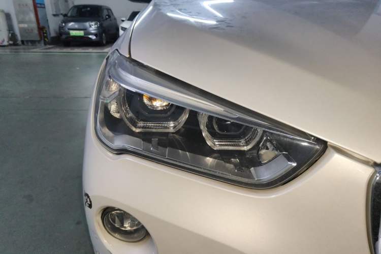 Used BMW X1 2018 sDrive20Li Leading Model Right Front Headlight