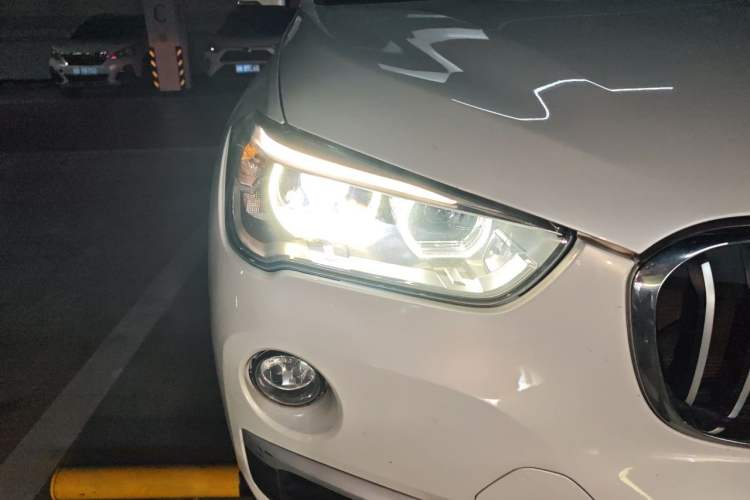 Used BMW X1 2018 sDrive18Li Luxury Model Right Front Headlight