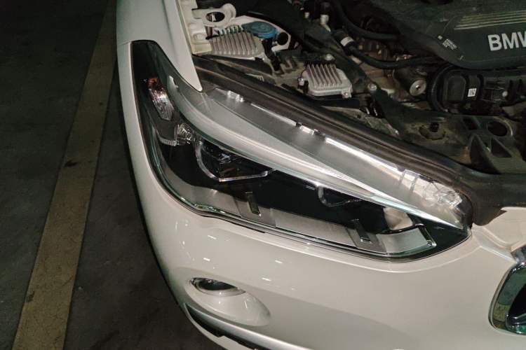 Used BMW X1 2018 sDrive18Li Luxury Model Right Front Headlight