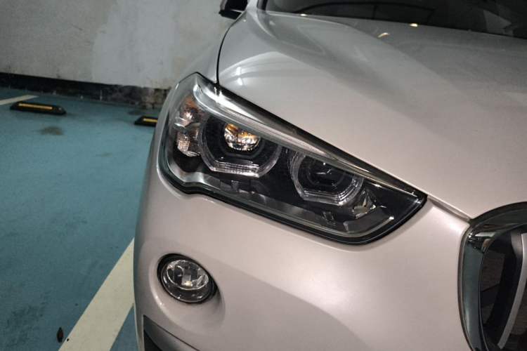 Used BMW X1 2018 xDrive20Li Luxury Edition Right Front Headlight