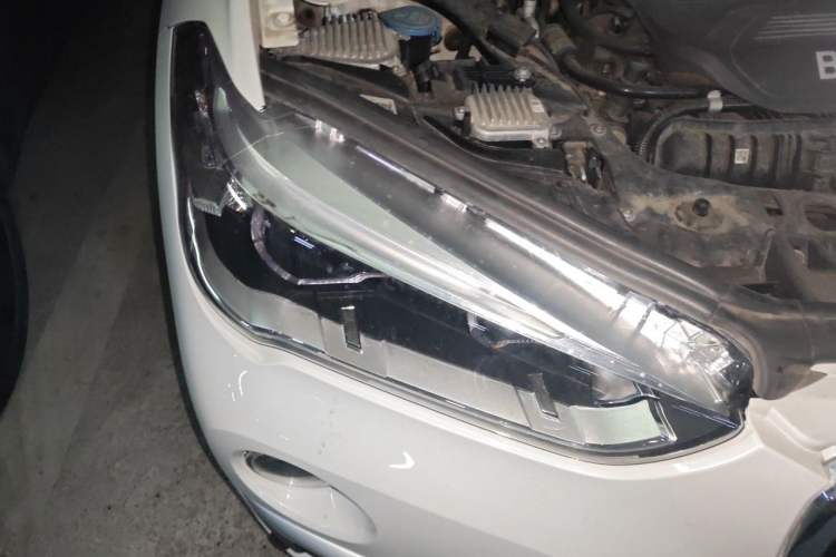 Used BMW X1 2018 xDrive20Li Luxury Model Right Front Headlight