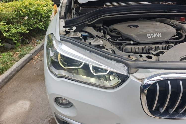 Used BMW X1 2018 xDrive20Li Luxury Edition Right Front Headlight