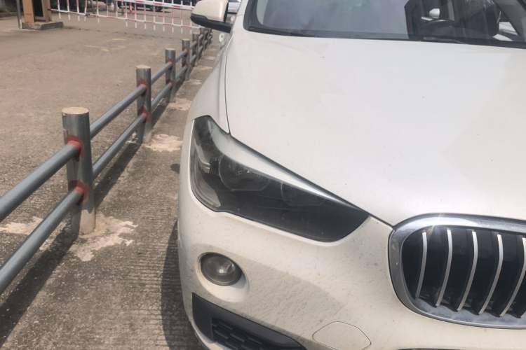 Used BMW X1 2018 sDrive18Li Fashion Model Right Front Headlight
