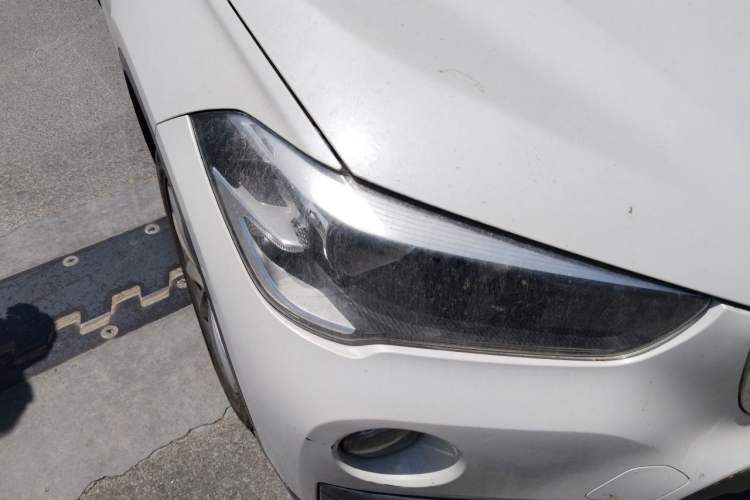 Used BMW X1 2018 sDrive18Li Fashion Model Right Front Headlight