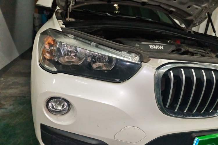 Used BMW X1 2018 sDrive18Li Fashion Model Right Front Headlight