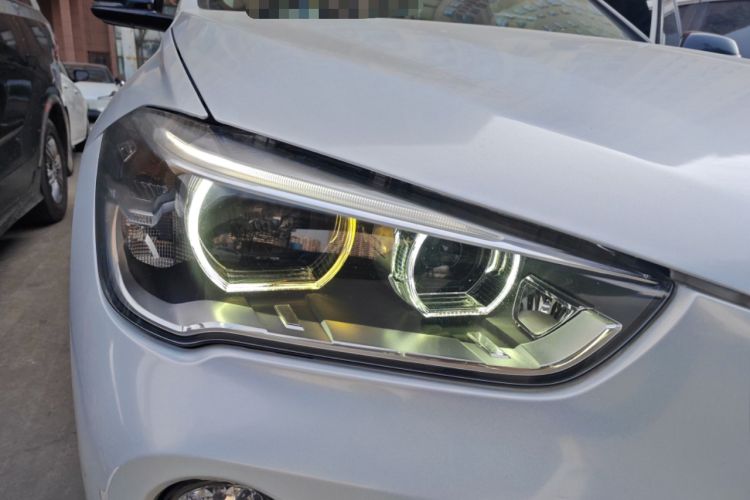 Used BMW X1 2018 xDrive20Li Luxury Edition Right Front Headlight