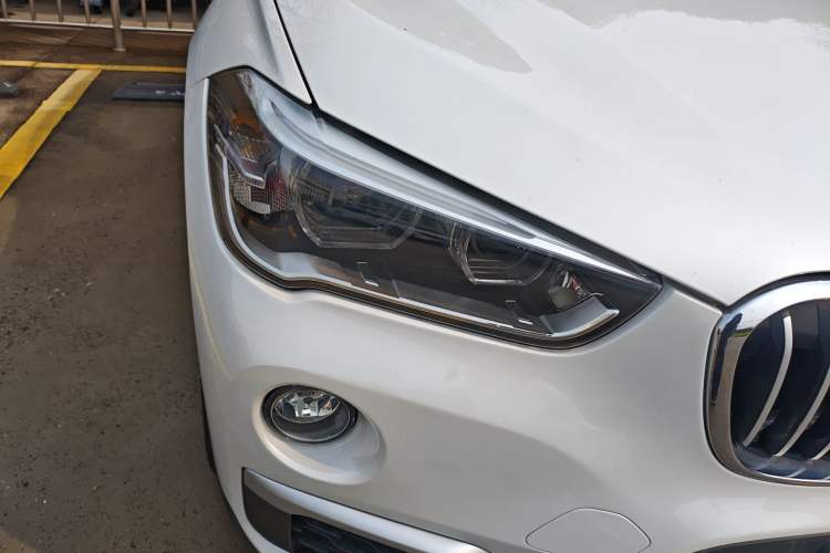 Used BMW X1 2018 sDrive18Li Luxury Model Right Front Headlight
