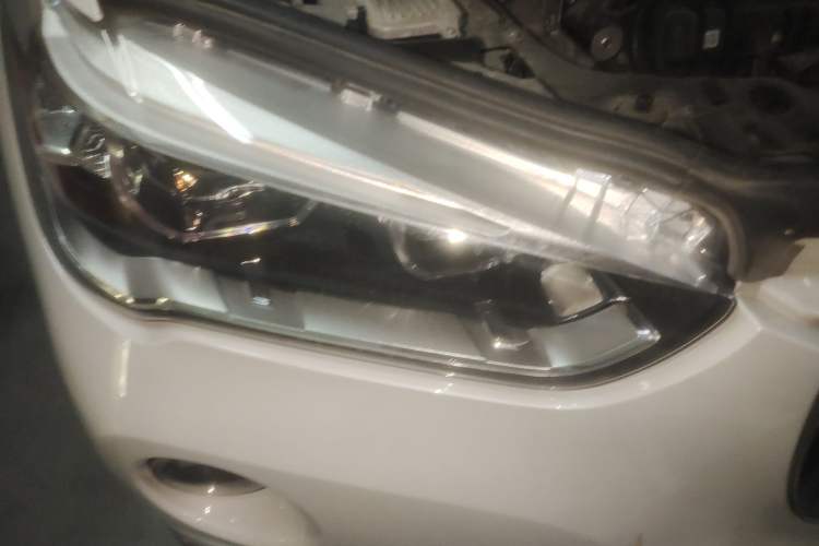 Used BMW X1 2018 sDrive18Li Luxury Model Right Front Headlight