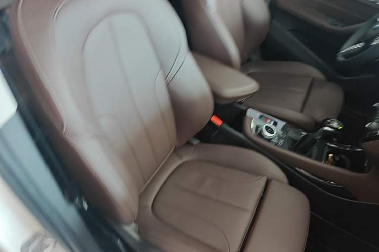 Used BMW X1 2018 sDrive18Li Luxury Model Right Front Seat