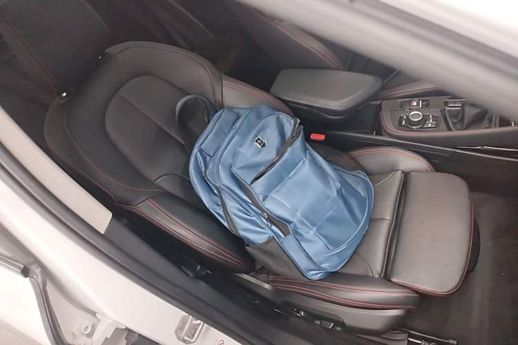Used BMW X1 2018 sDrive18Li Luxury Model Right Front Seat