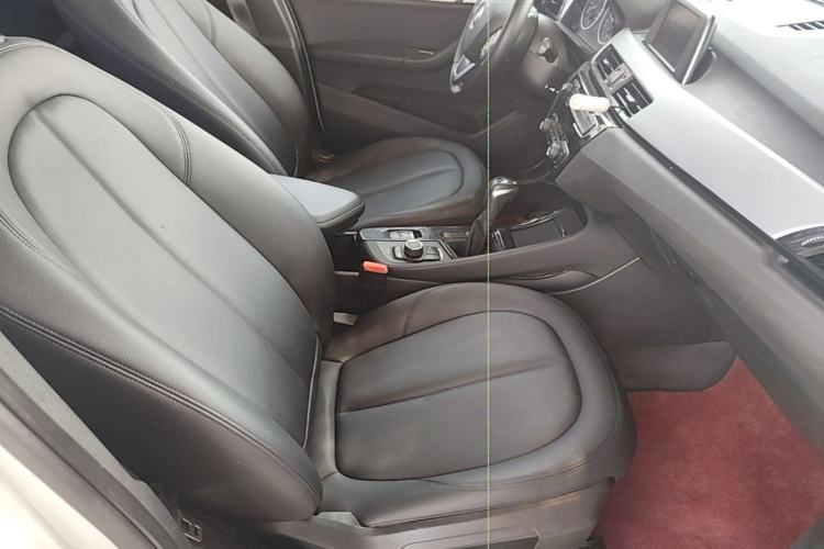 Used BMW X1 2018 sDrive18Li Fashion Model Right Front Seat