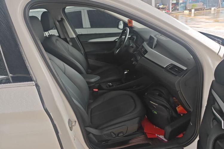 Used BMW X1 2018 sDrive20Li Leading Model Right Front Seat