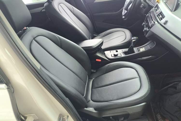 Used BMW X1 2018 sDrive20Li Leading Model Right Front Seat