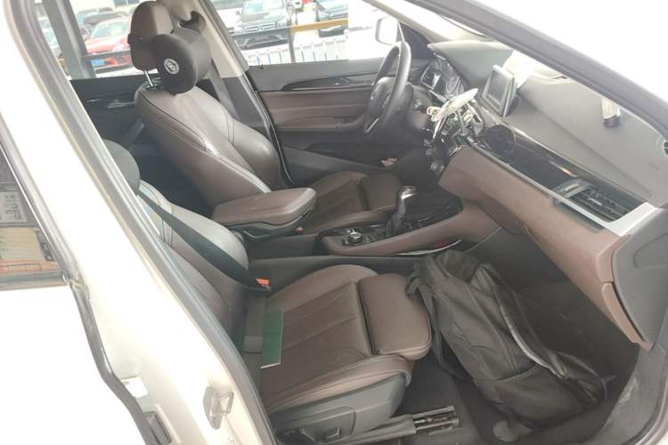 Used BMW X1 2018 sDrive18Li Luxury Model Right Front Seat