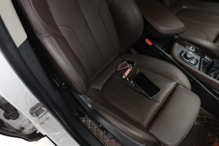 Used BMW X1 2018 sDrive18Li Luxury Model Right Front Seat