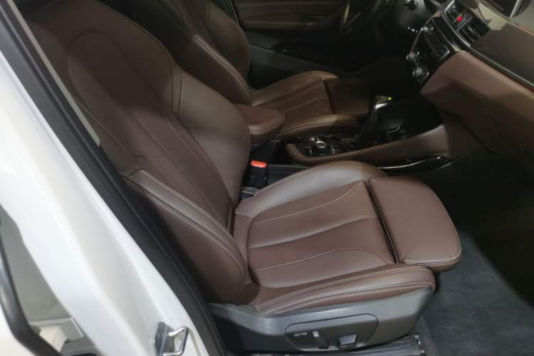 Used BMW X1 2018 sDrive18Li Luxury Model Right Front Seat