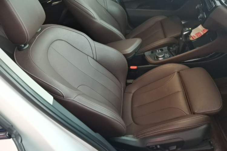 Used BMW X1 2018 xDrive20Li Luxury Model Right Front Seat