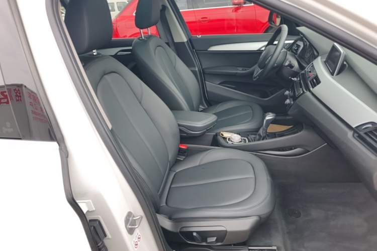 Used BMW X1 2018 sDrive20Li Leading Model Right Front Seat