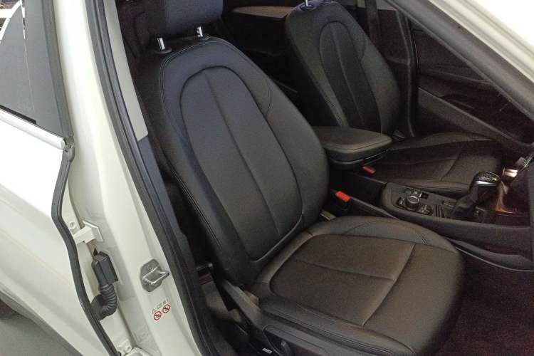 Used BMW X1 2018 sDrive20Li Leading Model Right Front Seat