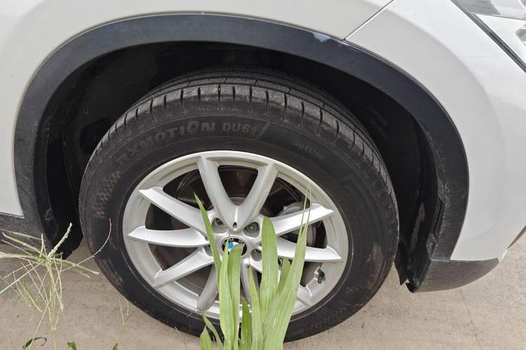 Used BMW X1 2018 sDrive18Li Fashion Model Right Front Wheel Hub