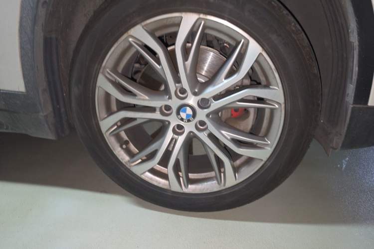 Used BMW X1 2018 sDrive20Li Leading Model Right Front Wheel Hub