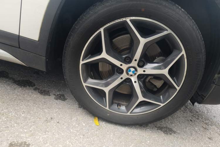 Used BMW X1 2018 xDrive20Li Luxury Edition Right Front Wheel Hub