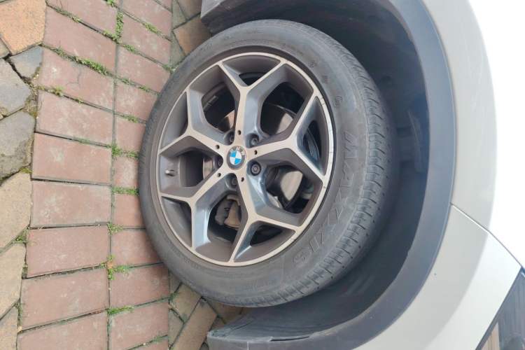 Used BMW X1 2018 sDrive18Li Luxury Model Right Front Wheel Hub