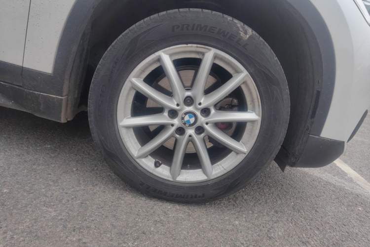 Used BMW X1 2018 sDrive18Li Fashion Model Right Front Wheel Hub