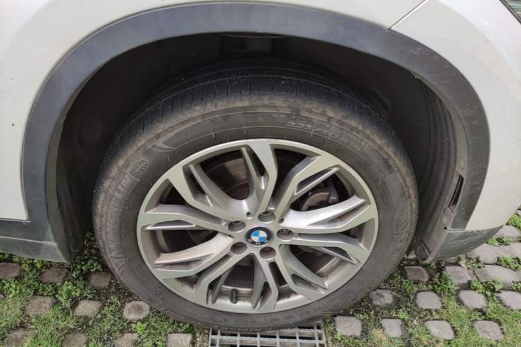 Used BMW X1 2018 sDrive20Li Leading Model Right Front Wheel Hub